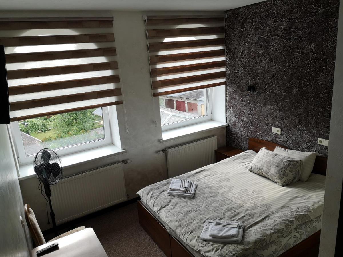 Bed and Breakfast Pas Neriju Skuodas Exterior foto