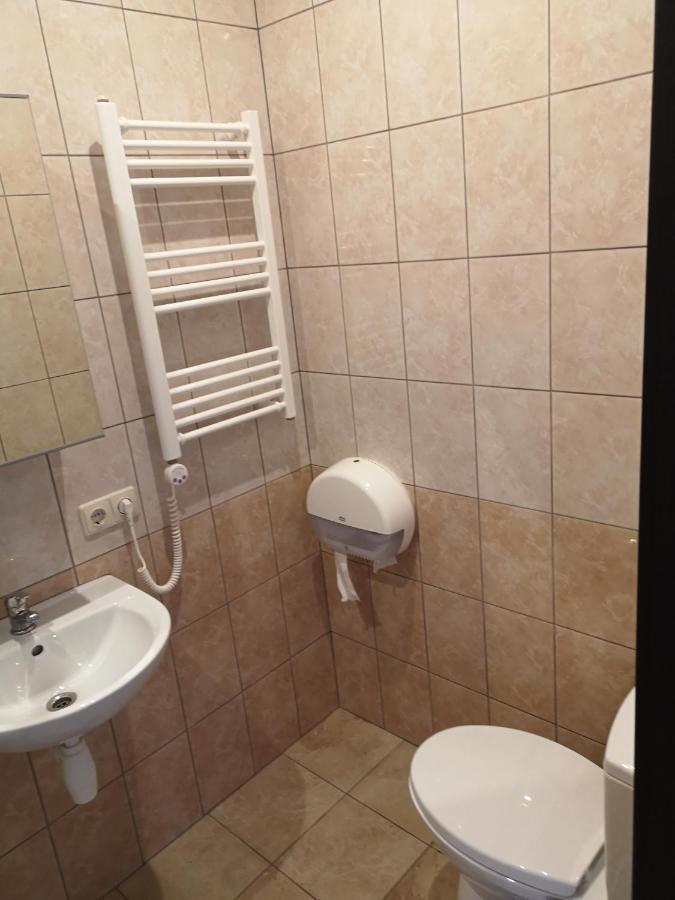 Bed and Breakfast Pas Neriju Skuodas Exterior foto