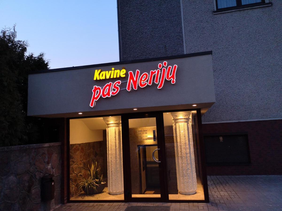 Bed and Breakfast Pas Neriju Skuodas Exterior foto