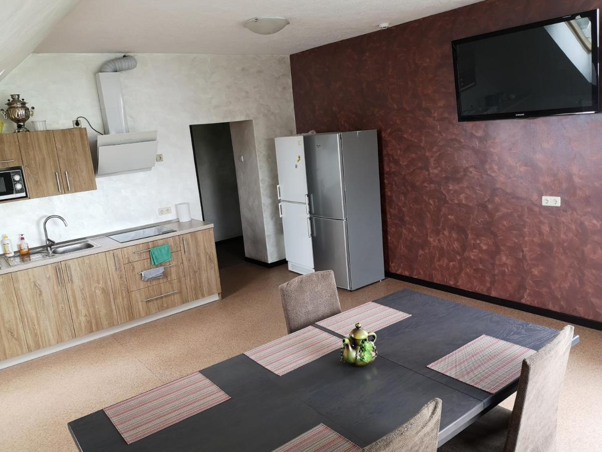 Bed and Breakfast Pas Neriju Skuodas Exterior foto
