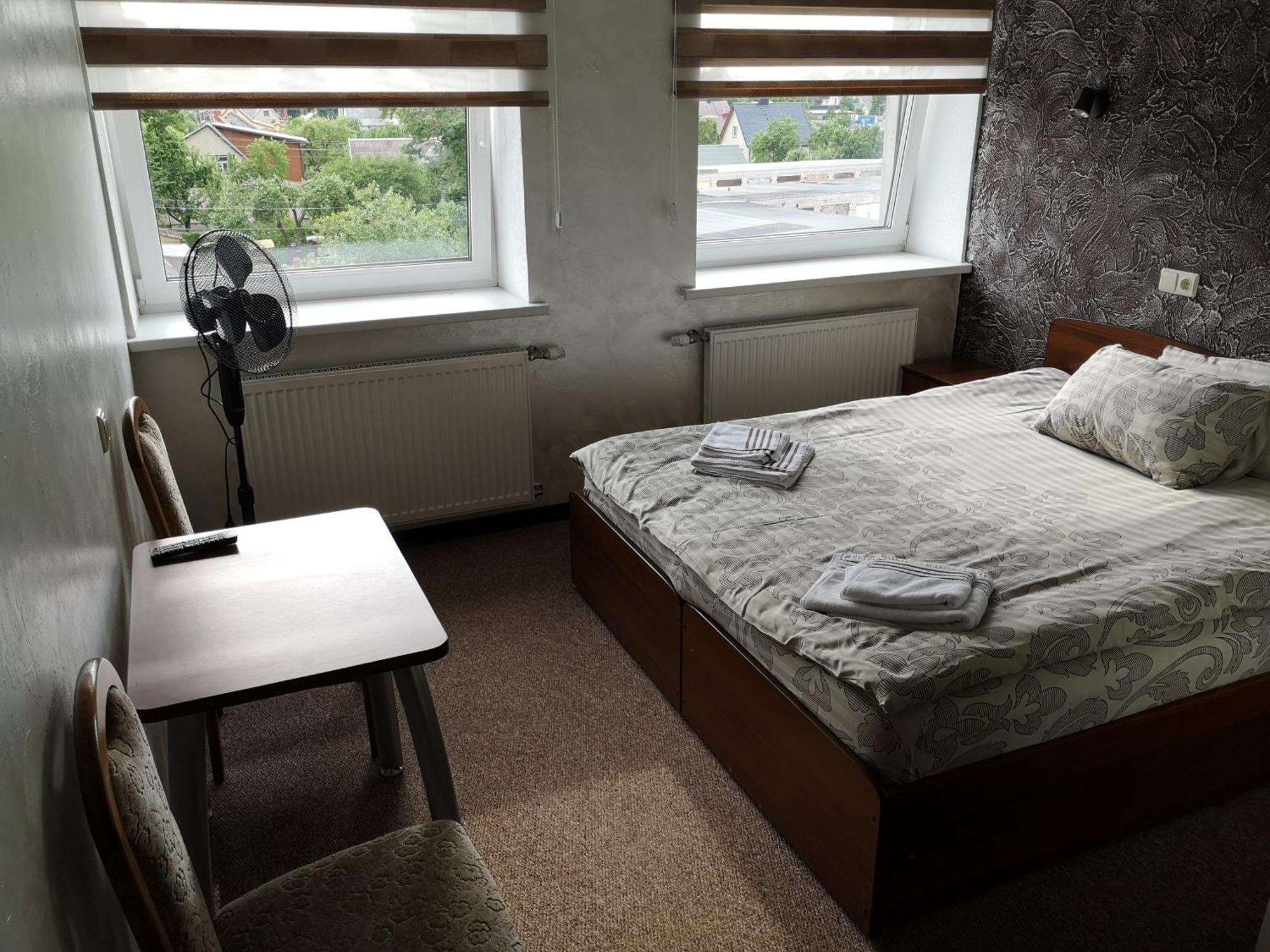 Bed and Breakfast Pas Neriju Skuodas Exterior foto